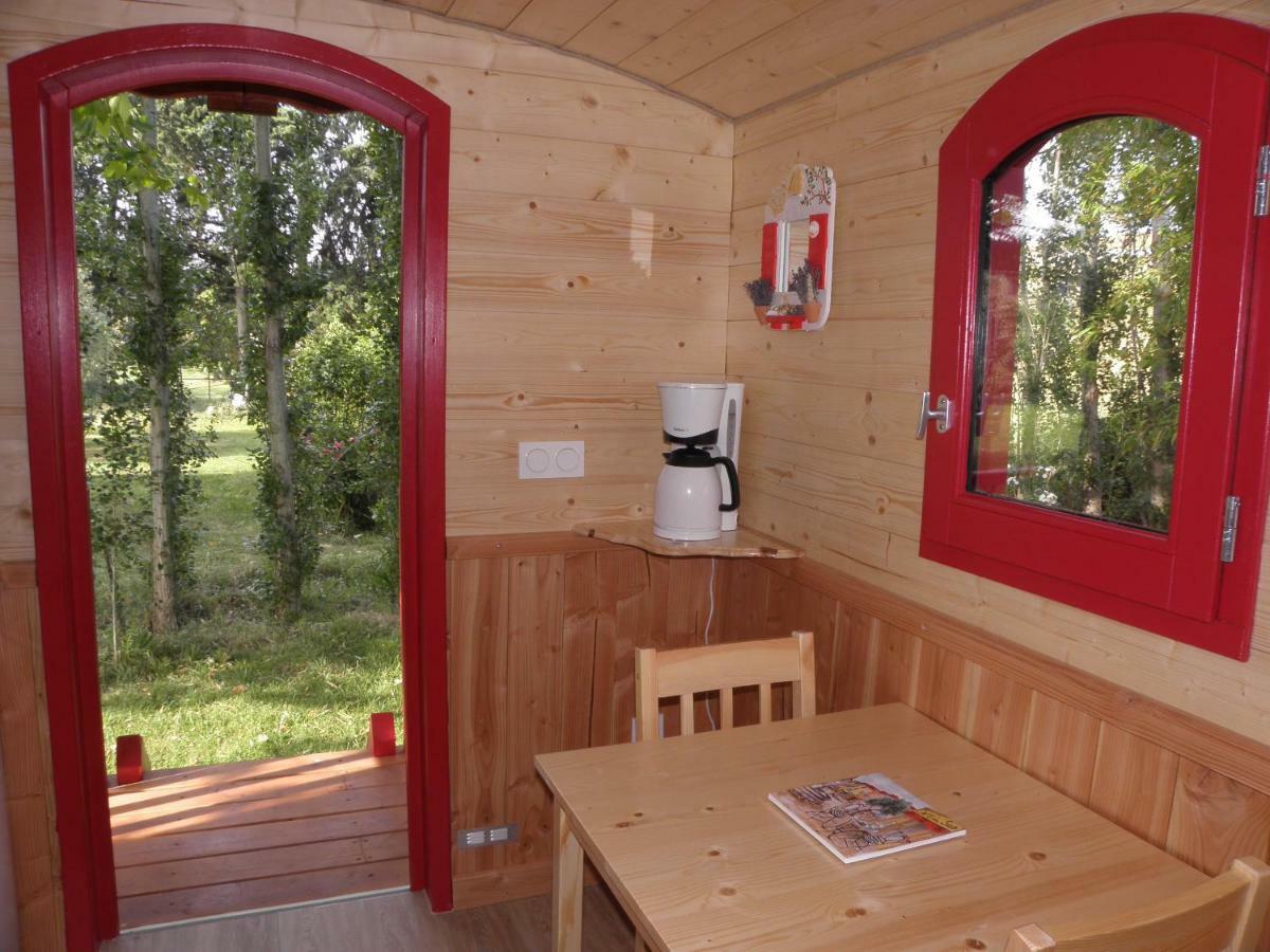 Provence Roulottes Hotel Barbentane Kültér fotó