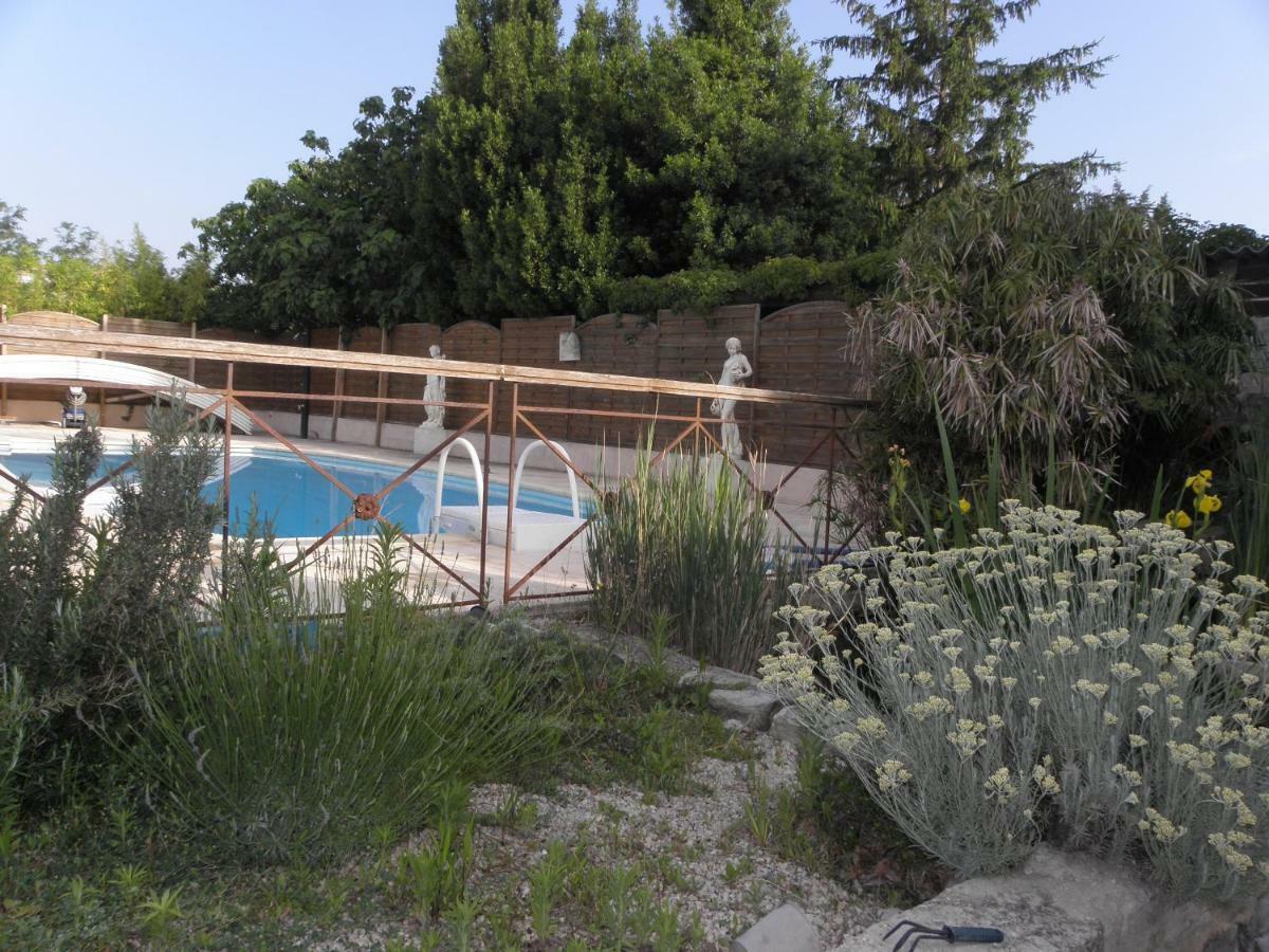 Provence Roulottes Hotel Barbentane Kültér fotó